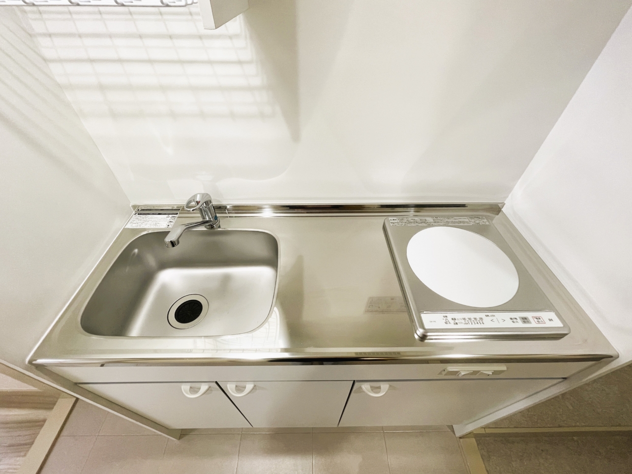 リノベーションした2Kのお部屋！！☆(サングリーン小林 306)