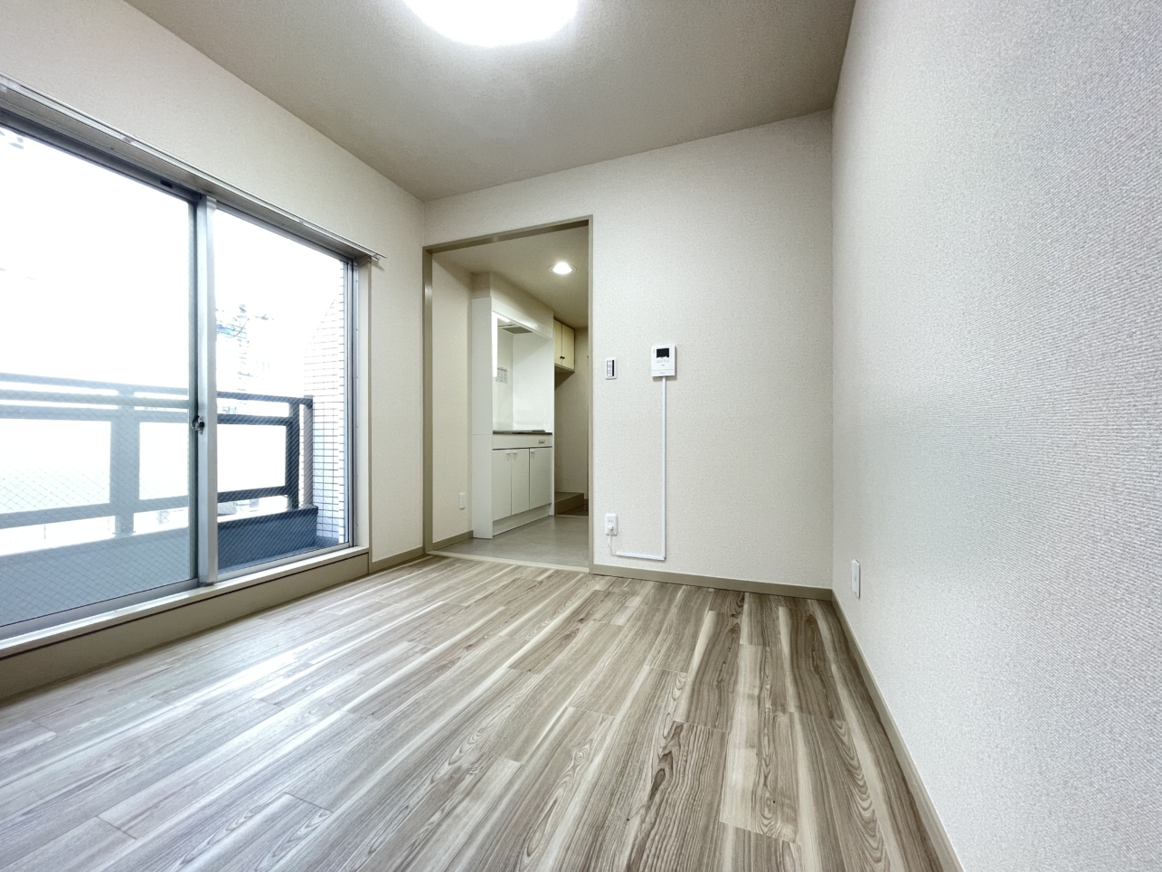 リノベーションした2Kのお部屋！！☆(サングリーン小林 306)