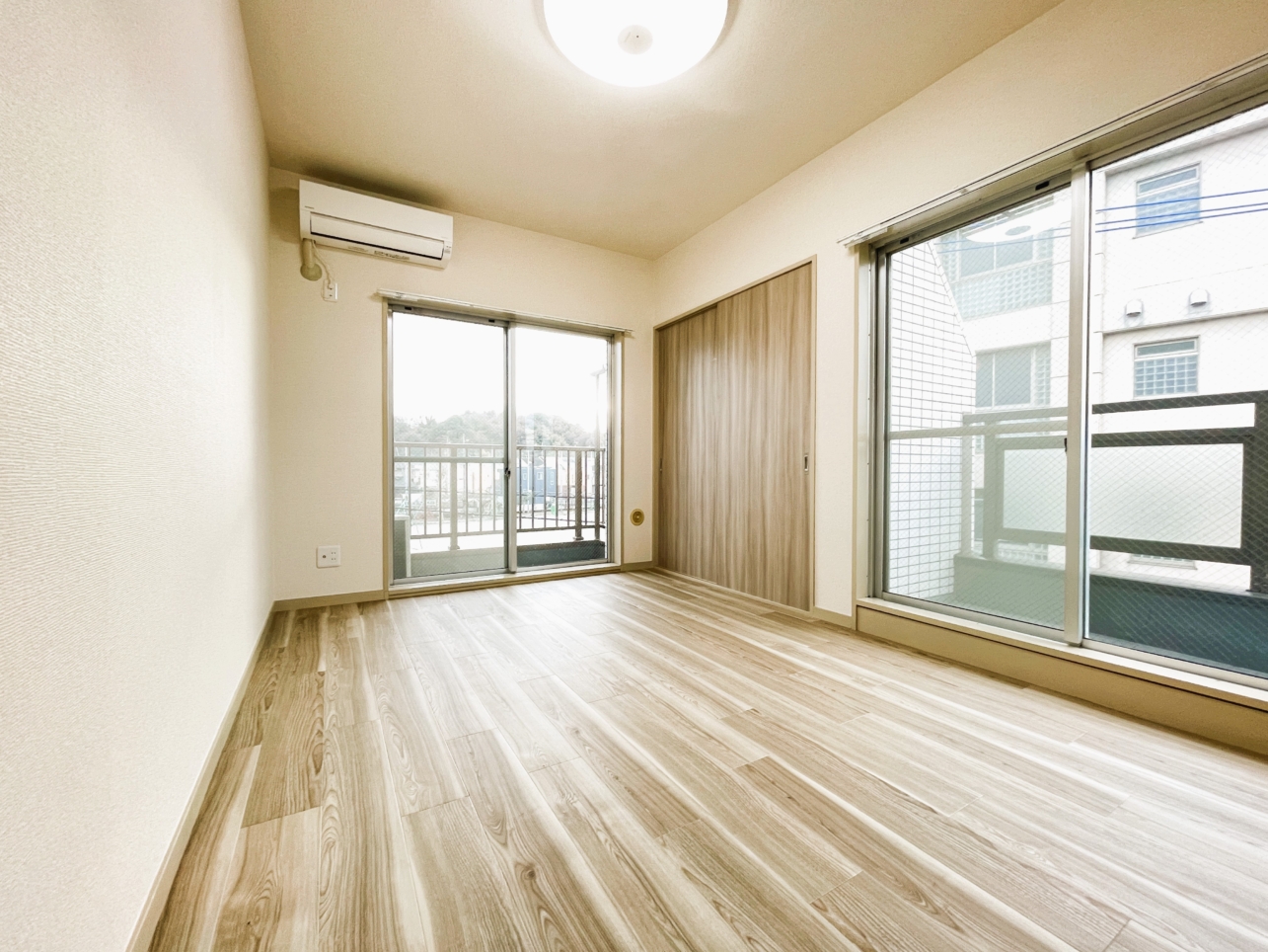 リノベーションした2Kのお部屋！！☆(サングリーン小林 306)