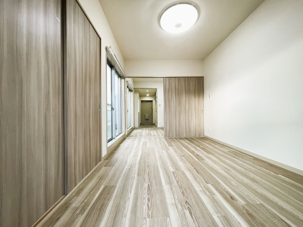 リノベーションした2Kのお部屋！！☆(サングリーン小林 306)