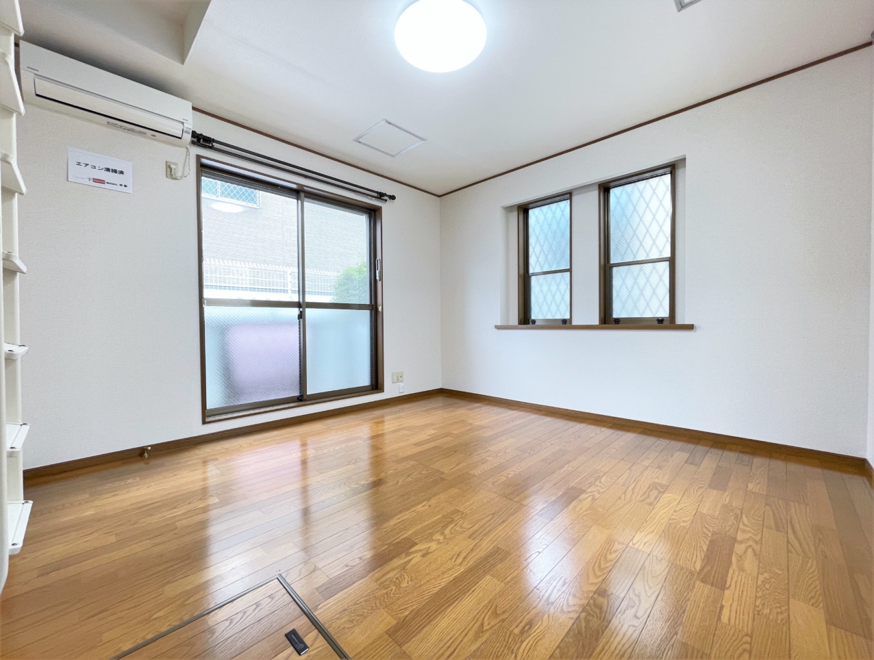 ロフト付き角部屋の明るい住まい！ビーンズハイツ♪