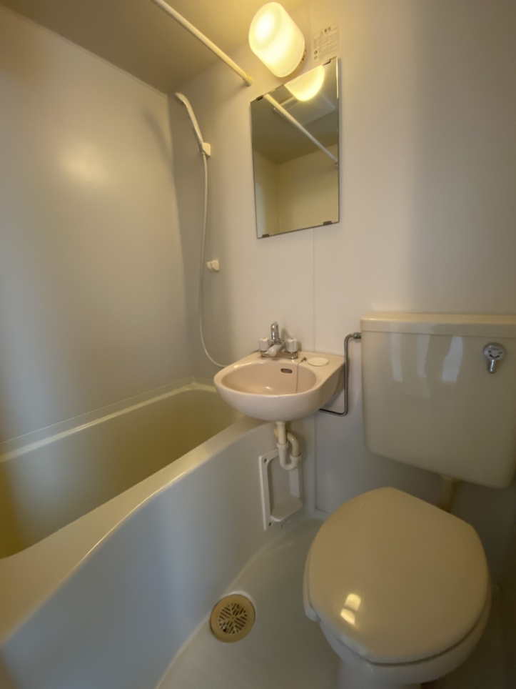 収納力たっぷり♪【インベスト仲六郷 202】