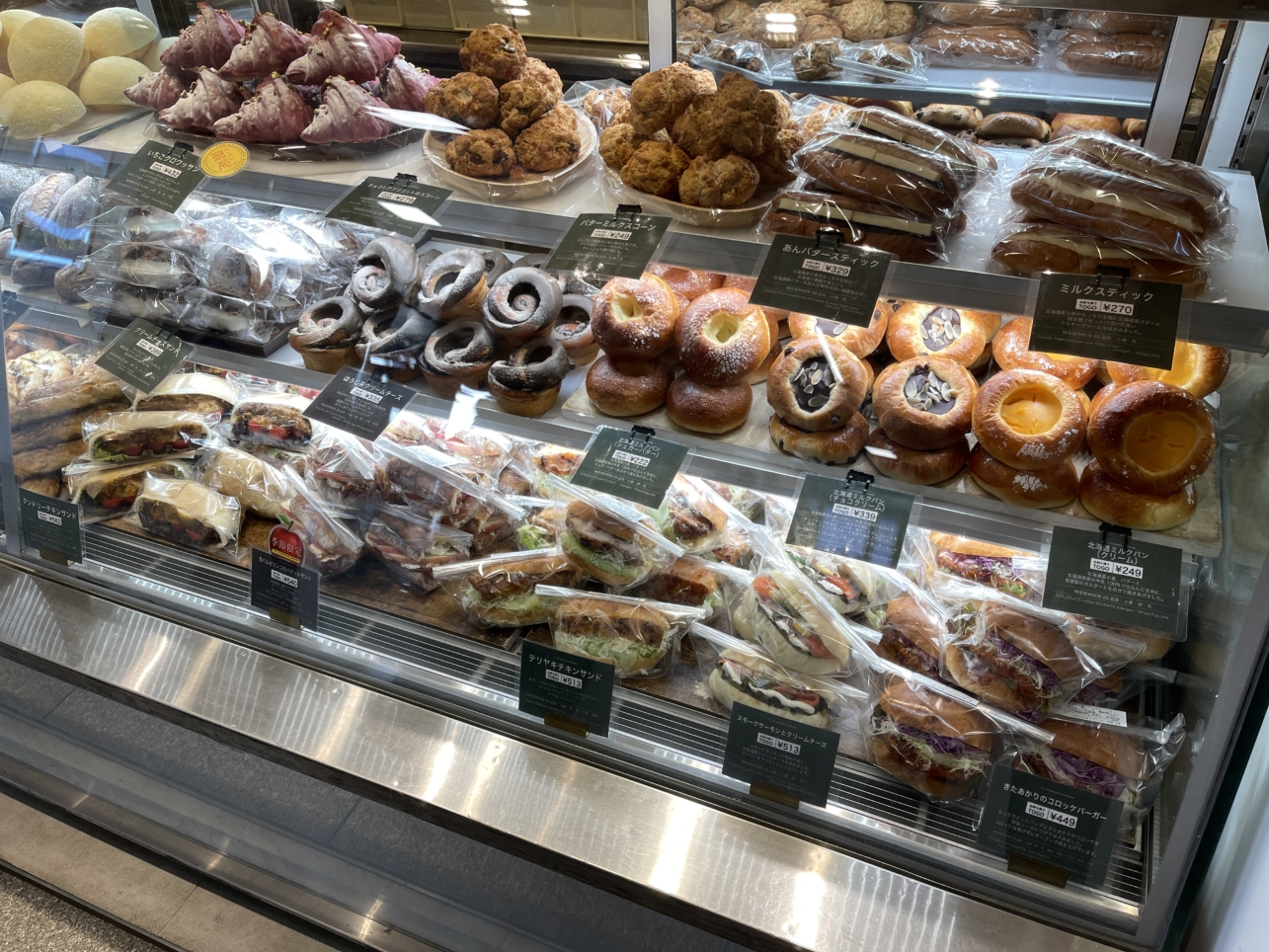 栃木県発の人気ベーカリー🥐！【THE STANDARD BAKERS（ザ・スタンダード・ベイカーズ）】