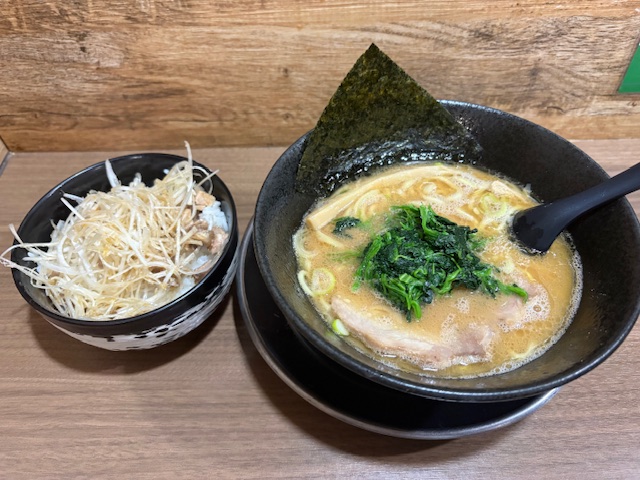 【渋谷】濃厚スープに溺れる。職人魂が宿る「麺屋 大和田」のこだわり。