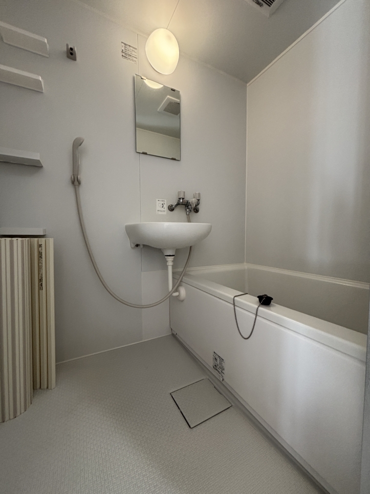 ２面採光で明るい最上階♪【アーバンコート雪谷　402】