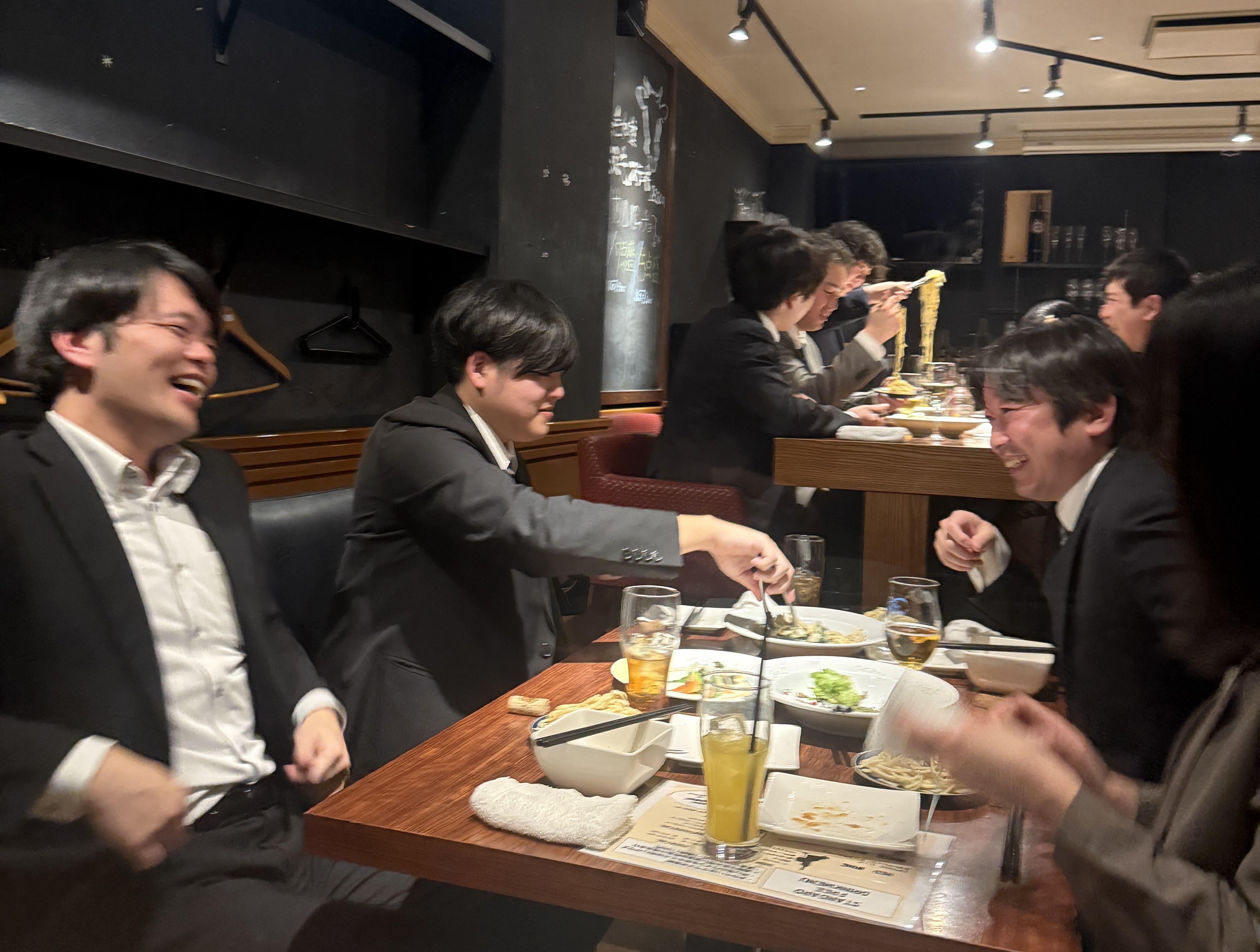 東京支店管理メンバーの決起会を開催