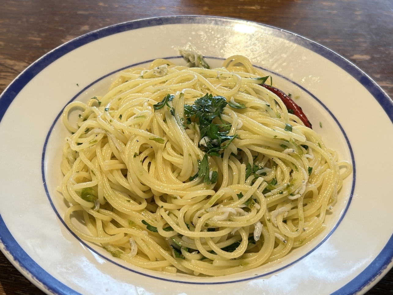 千歳船橋の『ワイン食堂 イナセヤ マーレ』でパスタランチ