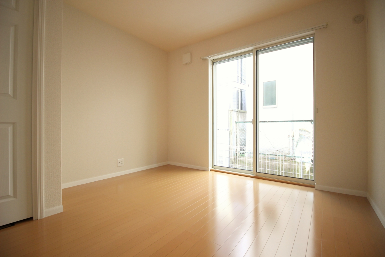 「築浅×敷金礼金ゼロ」三軒茶屋9分【Millcreek三軒茶屋】