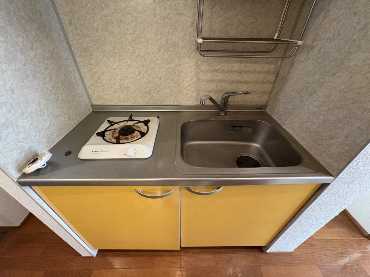 立川駅徒歩10分　マイ・コンフォート諏訪103号室