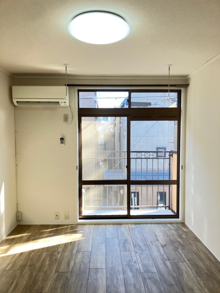 シティーハイム　エマーシュ　203号室