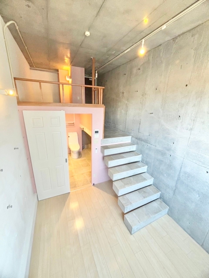 中野徒歩10分以内　1K【ネスト中野】