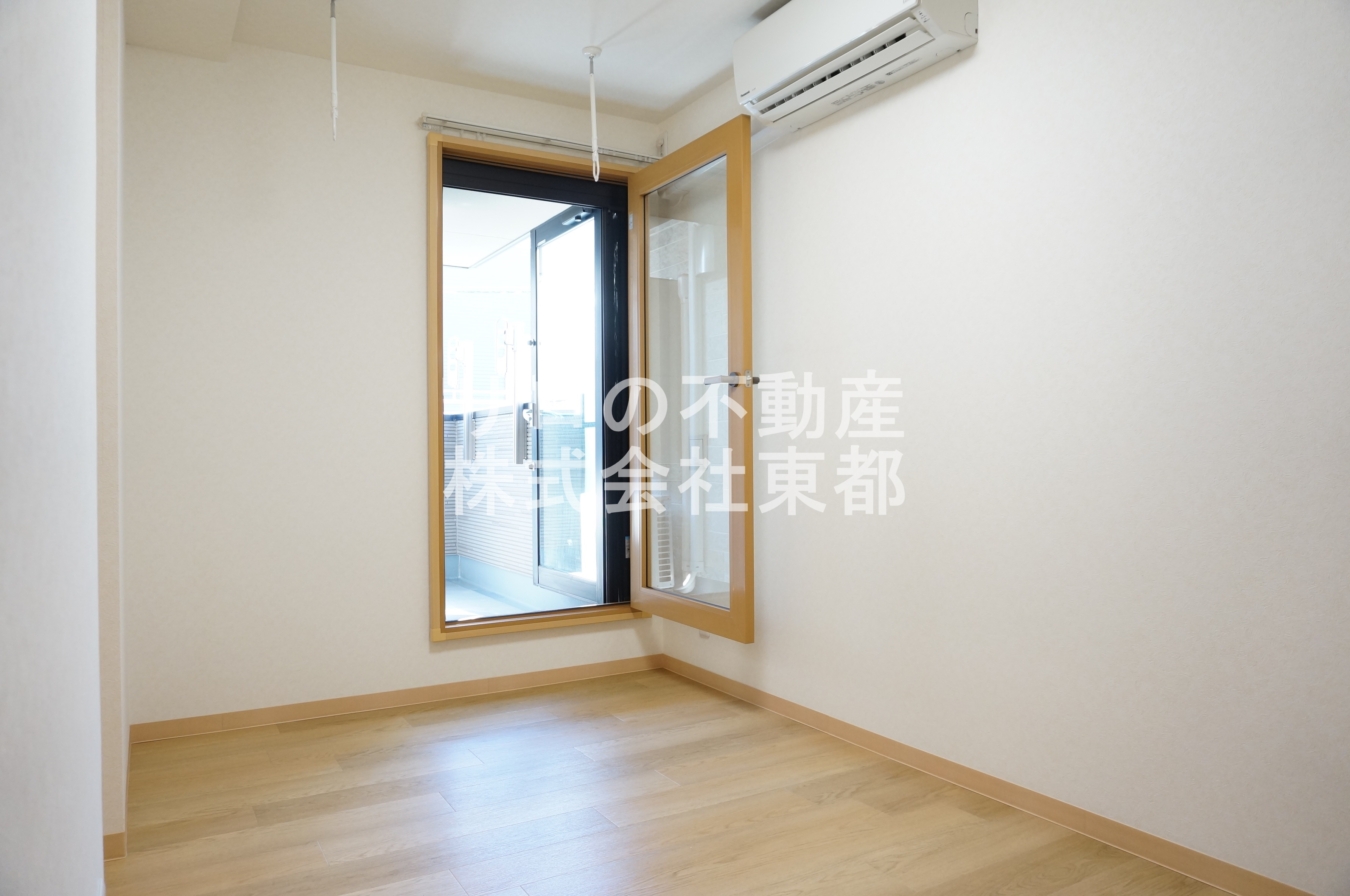 築浅アパート独立洗面台付！！（ソリッド東武練馬）