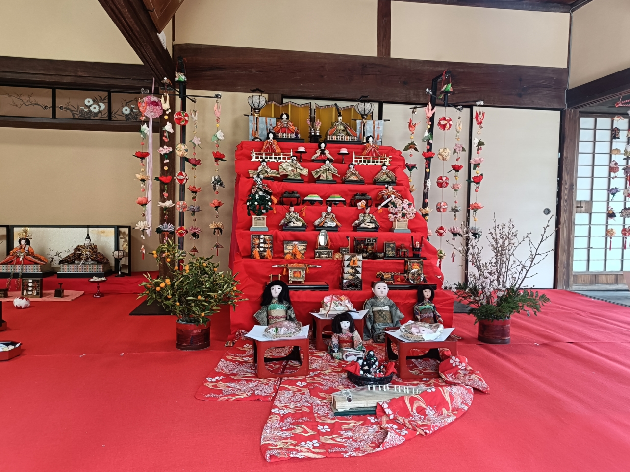 つるし雛と梅まつり【百草園】