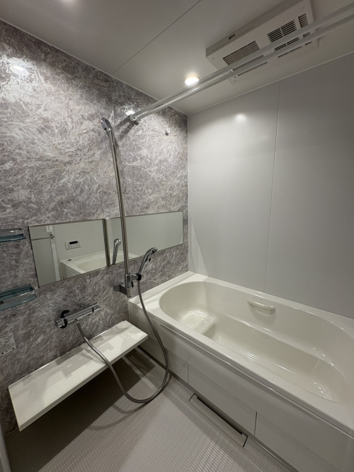 国立競技場・外苑を日常の庭に。3駅利用の好アクセス「オールドキャニオン外苑」で叶える洗練された都心生活。