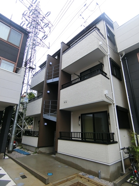 JR根岸線北浦和駅17分☆独立洗面台つき単身物件♪