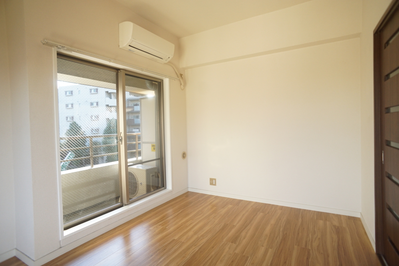 広くてキレイ！人気な1DK！【ハイムインパル306号室】