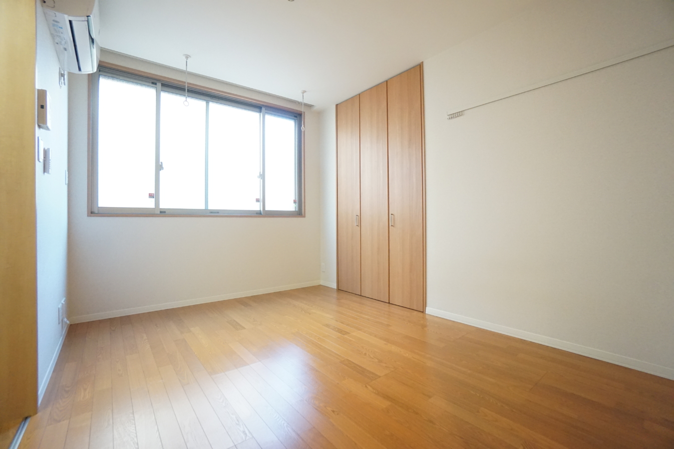 都心へのアクセス良好な築浅物件！☆タウンコート初台101