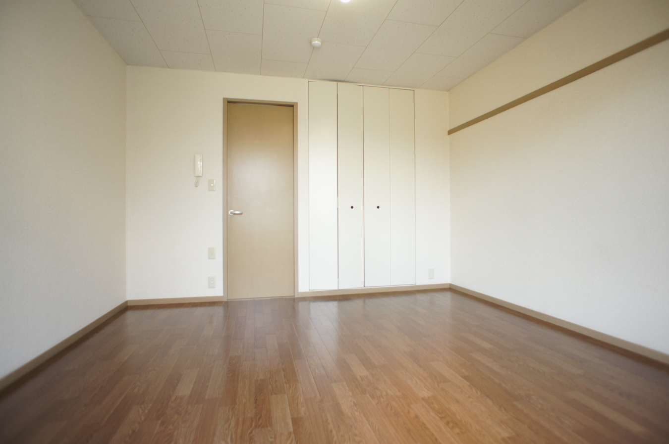 8帖！独立洗面台付のIK☆(ベルコーポＡ棟202)