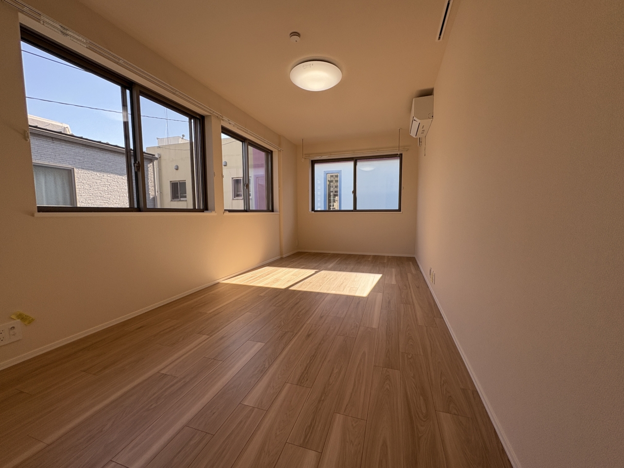 新築一戸建てレイソル101号室♪