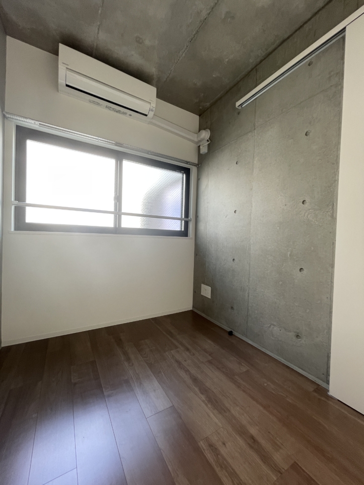 即入居可【白山徒歩7分】メゾネットタイプ☆二人入居OK☆スタイリッシュな空間で暮らす＜J-ARC白山＞