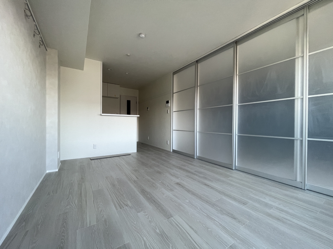 駅徒歩2分！！新築1LDK！！☆(ダイワフラットⅢ 302)