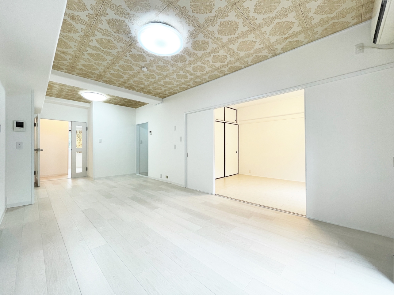 広々リビングと陽光に包まれる分譲賃貸！新ゆりグリーンタウンさつき街区４号棟♪