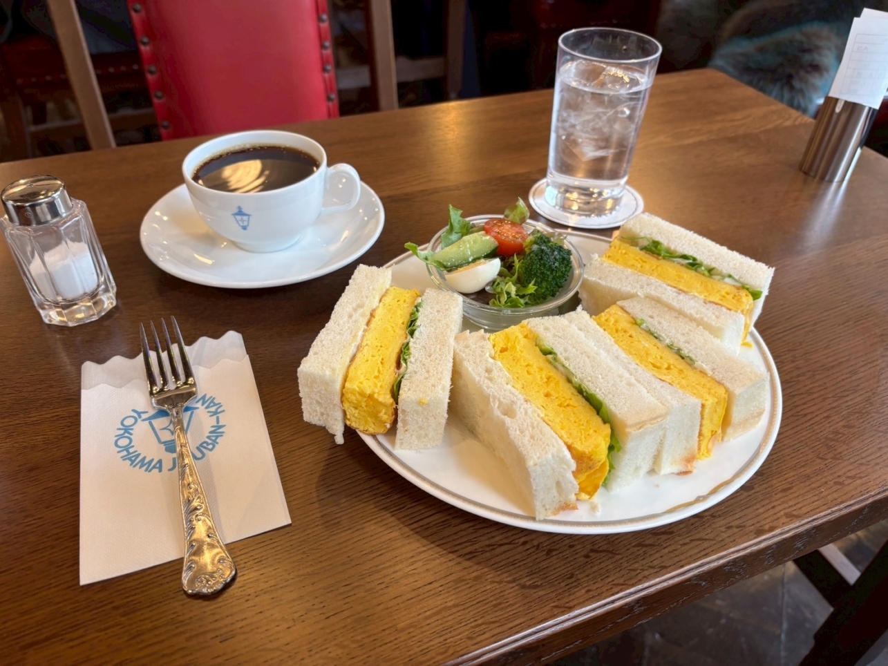 レトロでクラシック　♪馬車道十番館♪