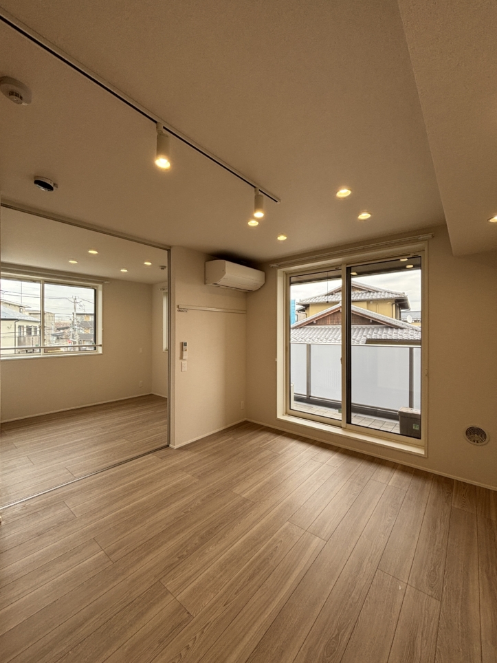 新築☆　	フェール　シュヴァル ２０５