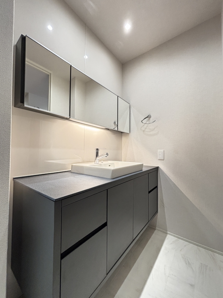 新築☆　フェール　シュヴァル ２０６