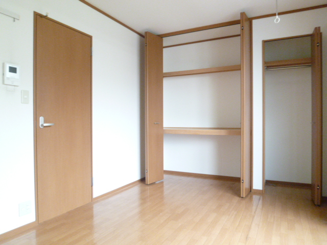 【旭化成施工】女性限定！収納たっぷりのお部屋！フローリア202