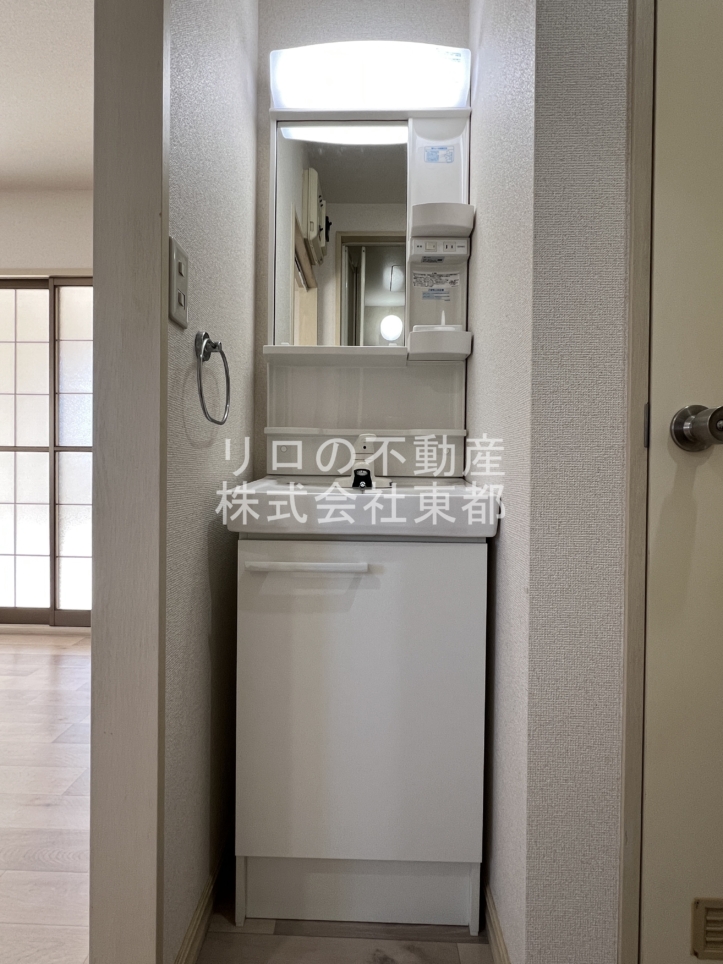 2階角部屋のファミリー物件【アゼリア8/中央林間】