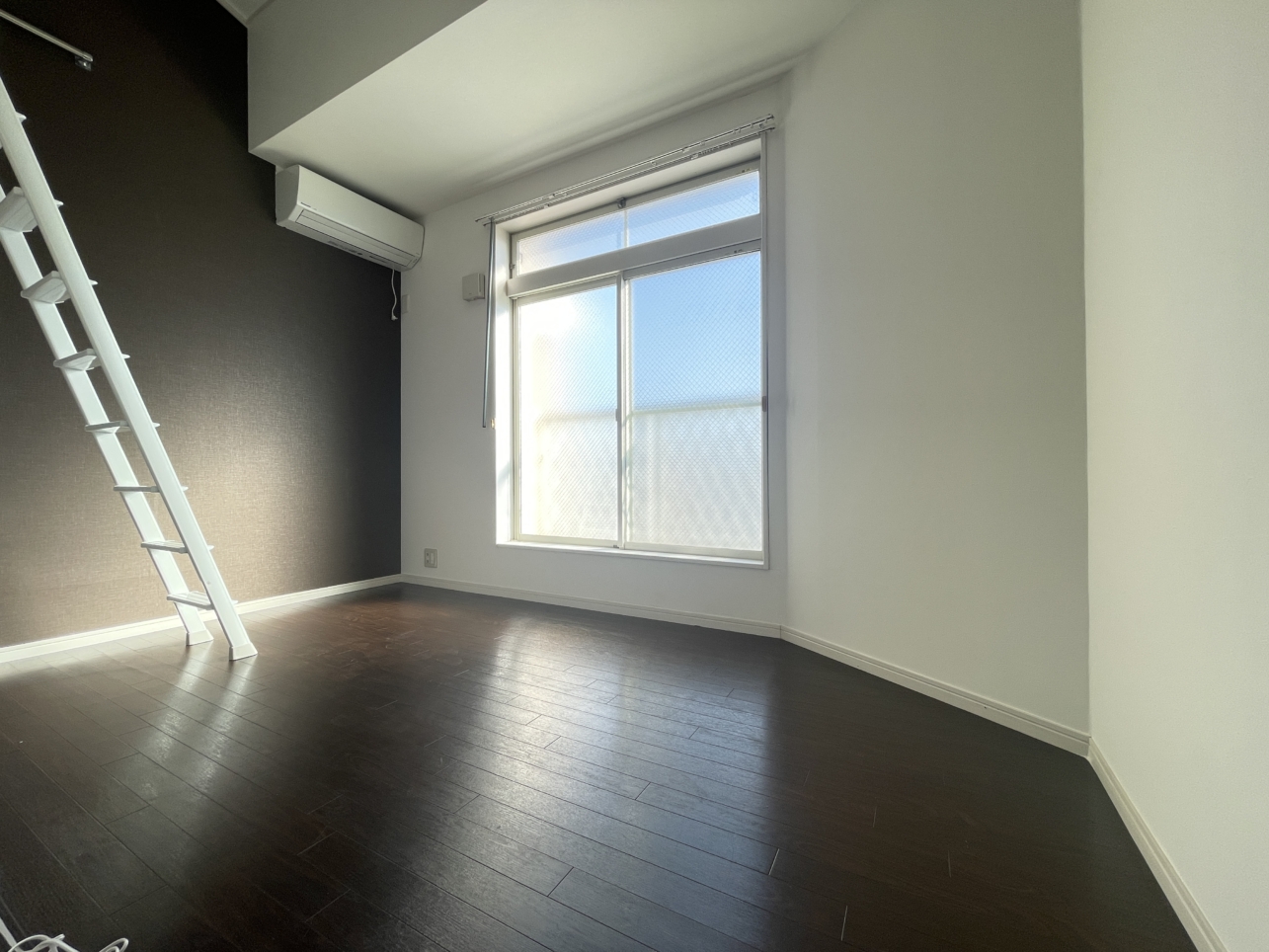 星川駅から徒歩10分以内！大通り近くで生活便利♪　～ソリッド・リファイン星川～