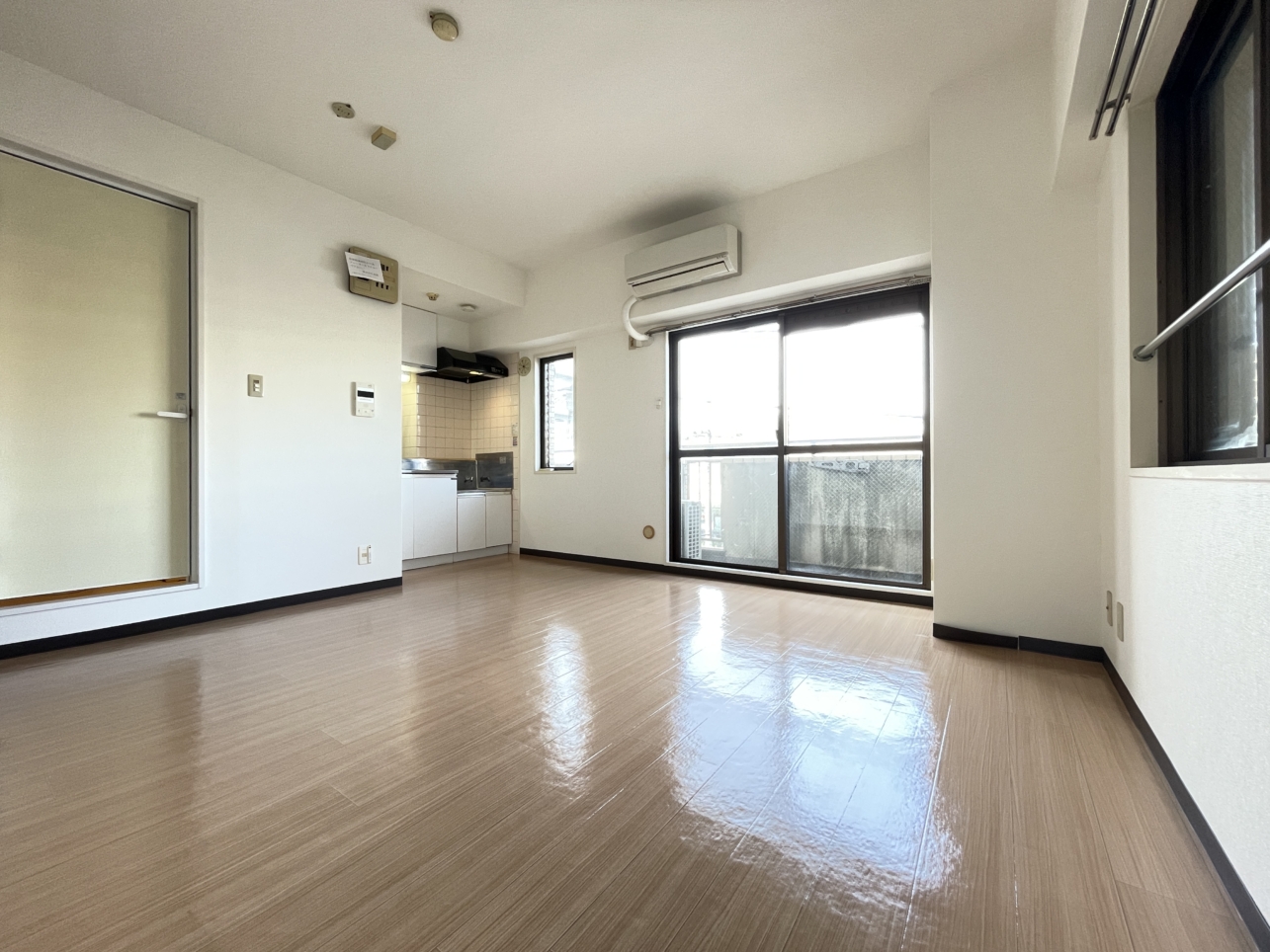 建物真下にまいばすけっと！広めのワンルーム★　～アセントマウンテン容湖～