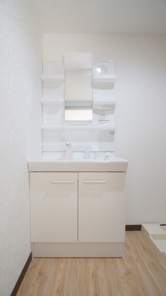 2020年築！オートロック付きアパートです♪【ルミナステラス明大前】