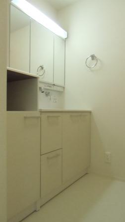 ☆大和ハウス施工・駅徒歩2分の2LDK（シャルムB棟）