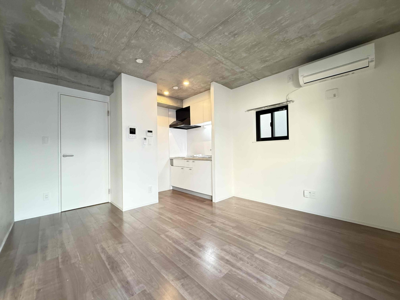 即入居可！【礼金なし×築浅2024年】大手町まで8分のハイグレード2LDK☆ネット無料＜Ｊ－ＡＲＣ白山＞