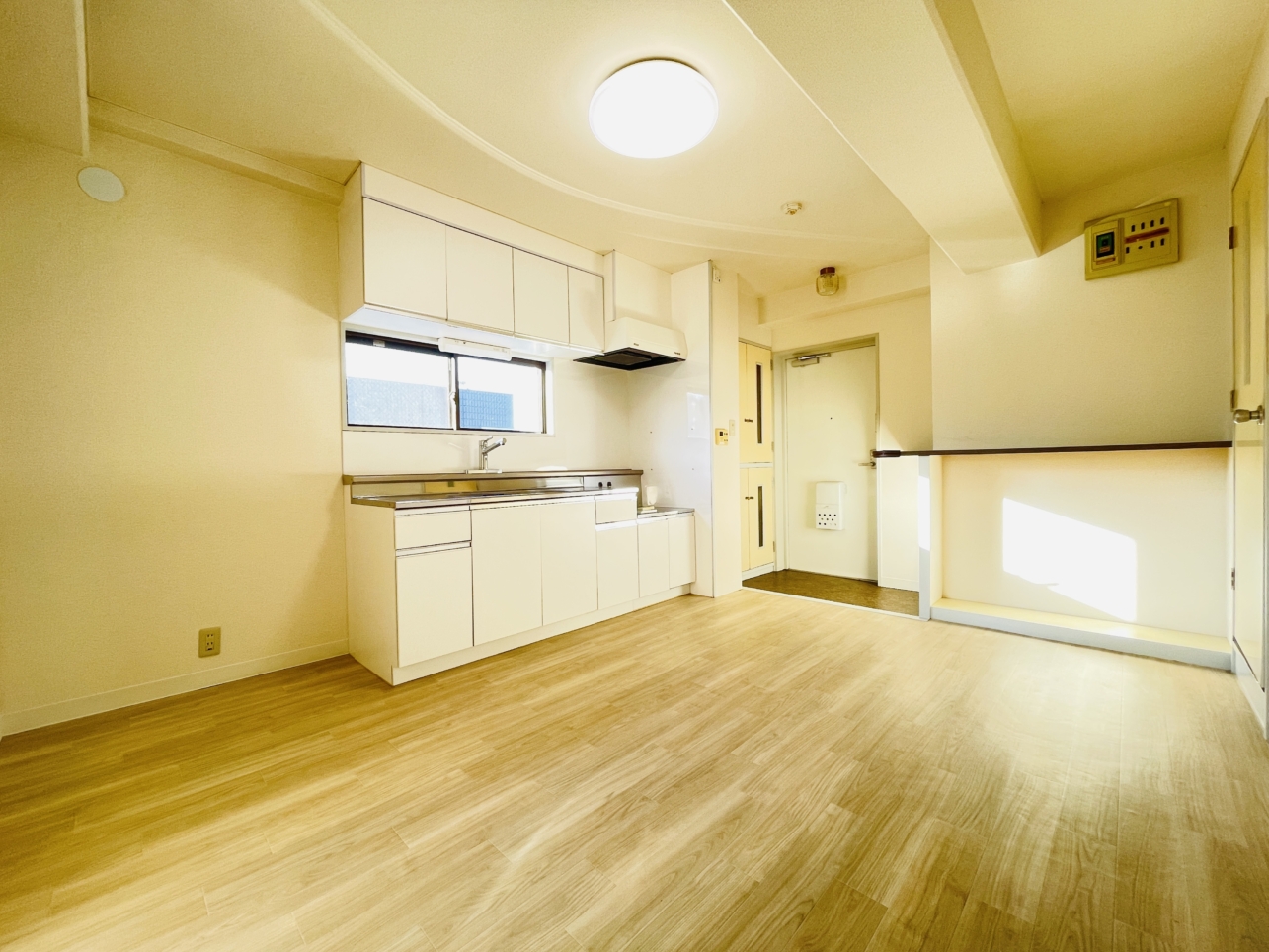 南向きで日当たり良好♪2DKマンション【ＴＨＥ　ＳＨＯＲＥ　ＨＯＵＳＥ】横浜市営地下鉄　蒔田駅　徒歩15分