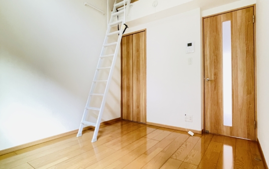 初めての一人暮らしにおすすめ！セキュリティ◎【メゾンエスポワール】京浜急行本線　追浜駅　徒歩9分