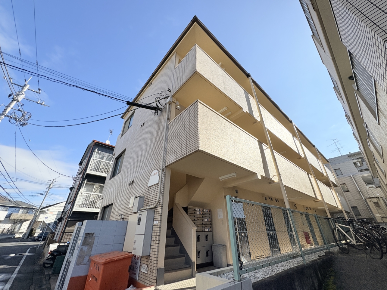 新規室内リノベーション！京王堀之内駅「メゾン東中野」☆