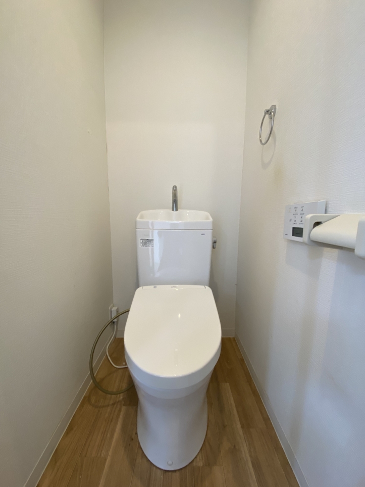 ◆南東向きで明るい広々12畳ワンルーム◆王子神谷駅徒歩8分・礼金なし＜グランエスト神谷＞