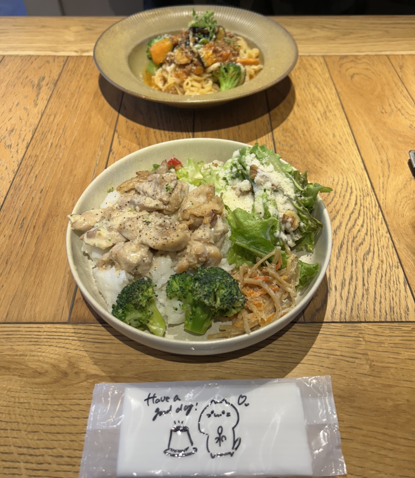 平日のお昼から満席！？☆【d to dot cafe】