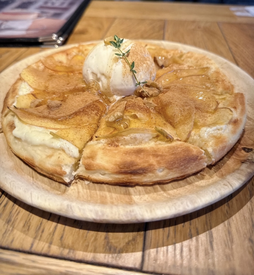 平日のお昼から満席！？☆【d to dot cafe】