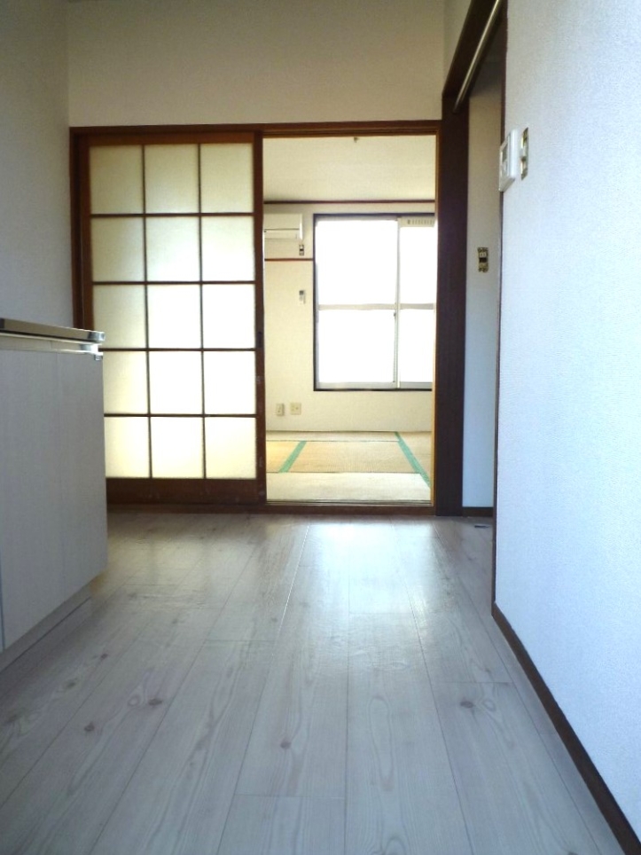 和室から洋室へ変更！1Kタイプのファミーユ☆