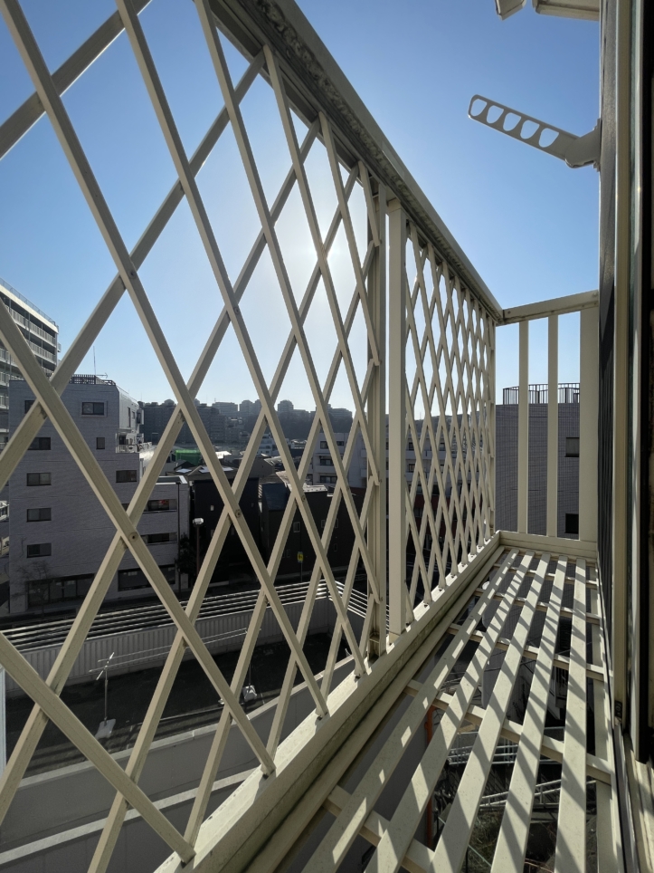 星川駅から徒歩10分以内！大通り近くで生活便利♪　～ソリッド・リファイン星川～