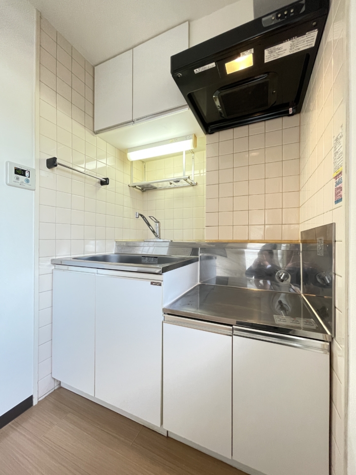 建物真下にまいばすけっと！広めのワンルーム★　～アセントマウンテン容湖～