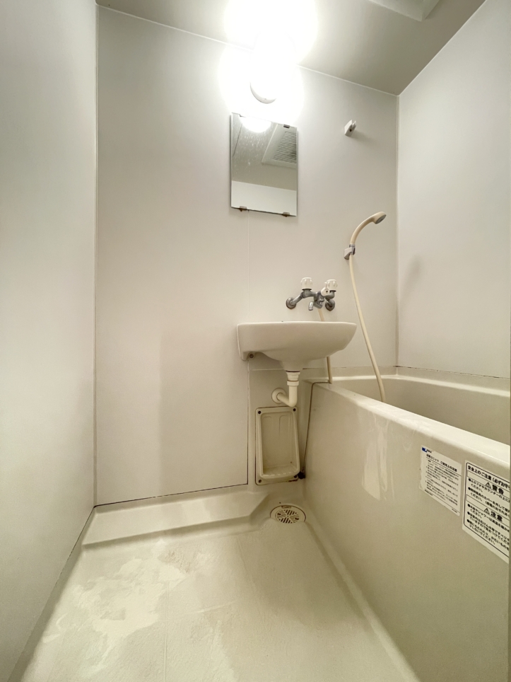 日ノ出町徒歩10分以内　野毛山動物園付近です☆　～横浜野毛山フラット～