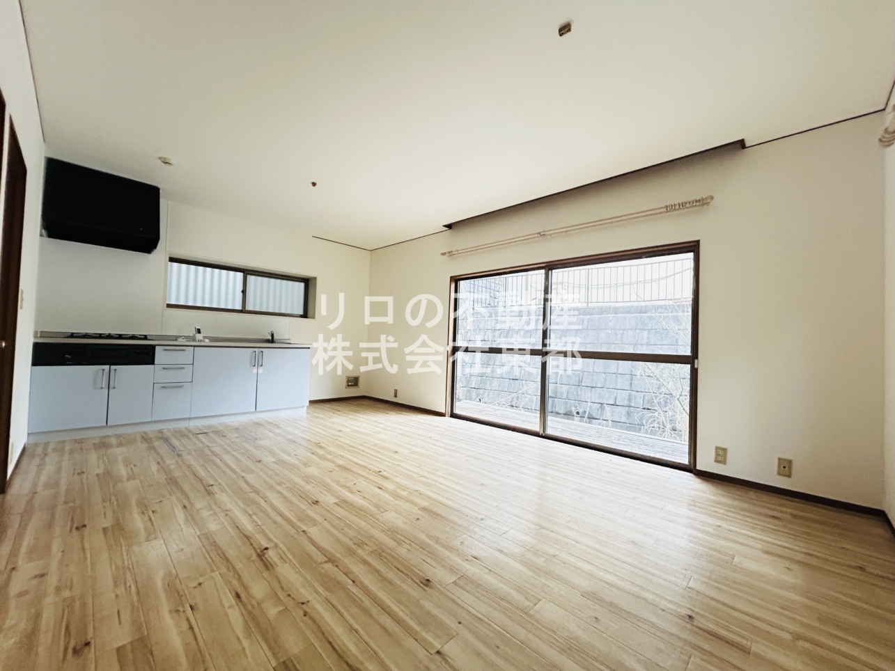 無料駐車場１台付【磯子区森６丁目戸建】　京浜急行本線　屏風浦駅　徒歩8分