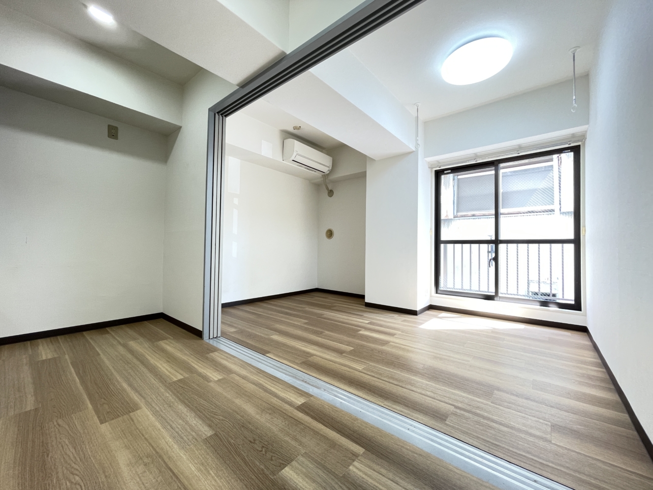 南向き２階角部屋！横浜駅から徒歩圏内！　☆★ベイ・フラット★☆