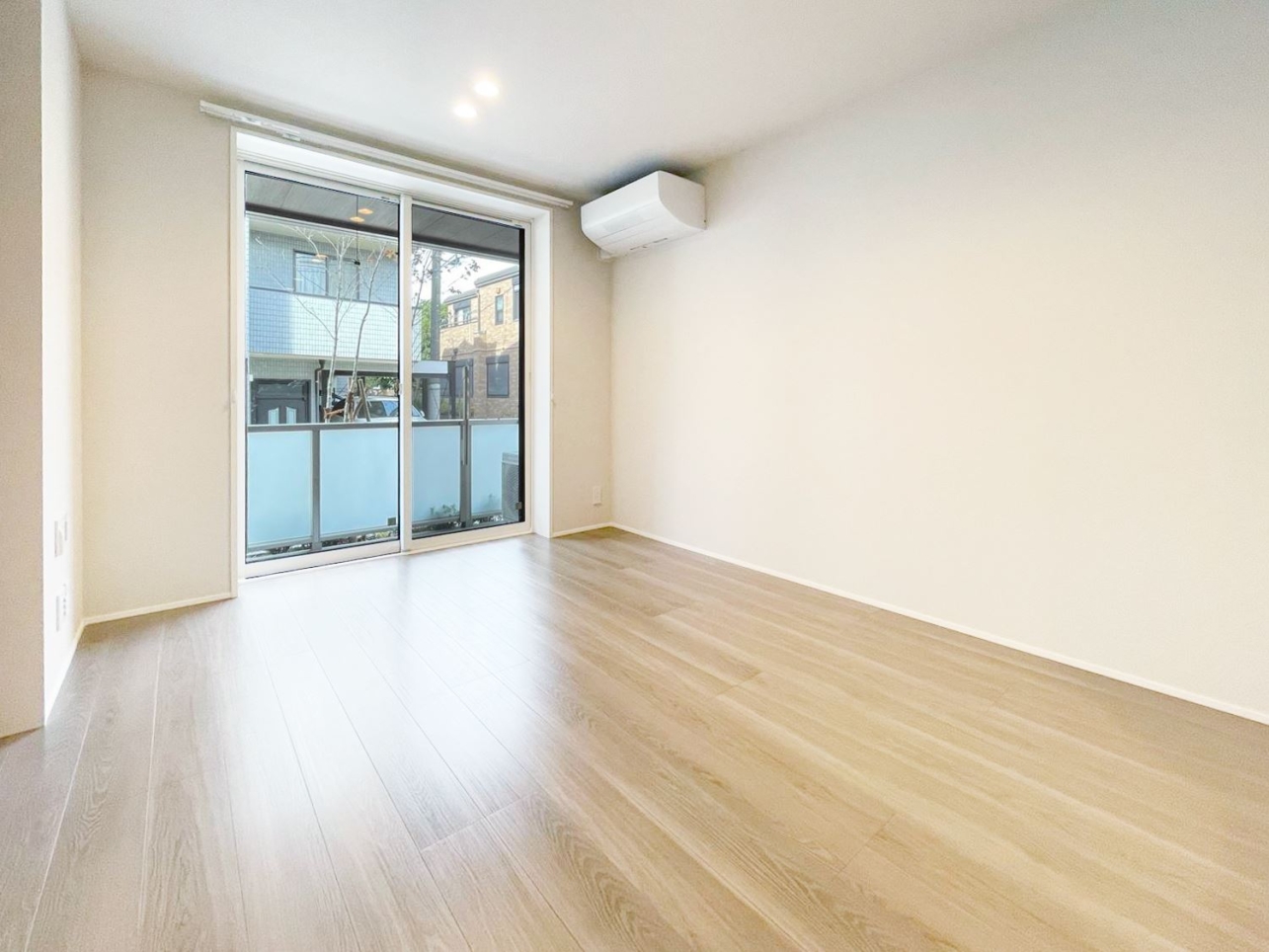 ガード堅そうなホテルライク物件（エル　ソレアード）