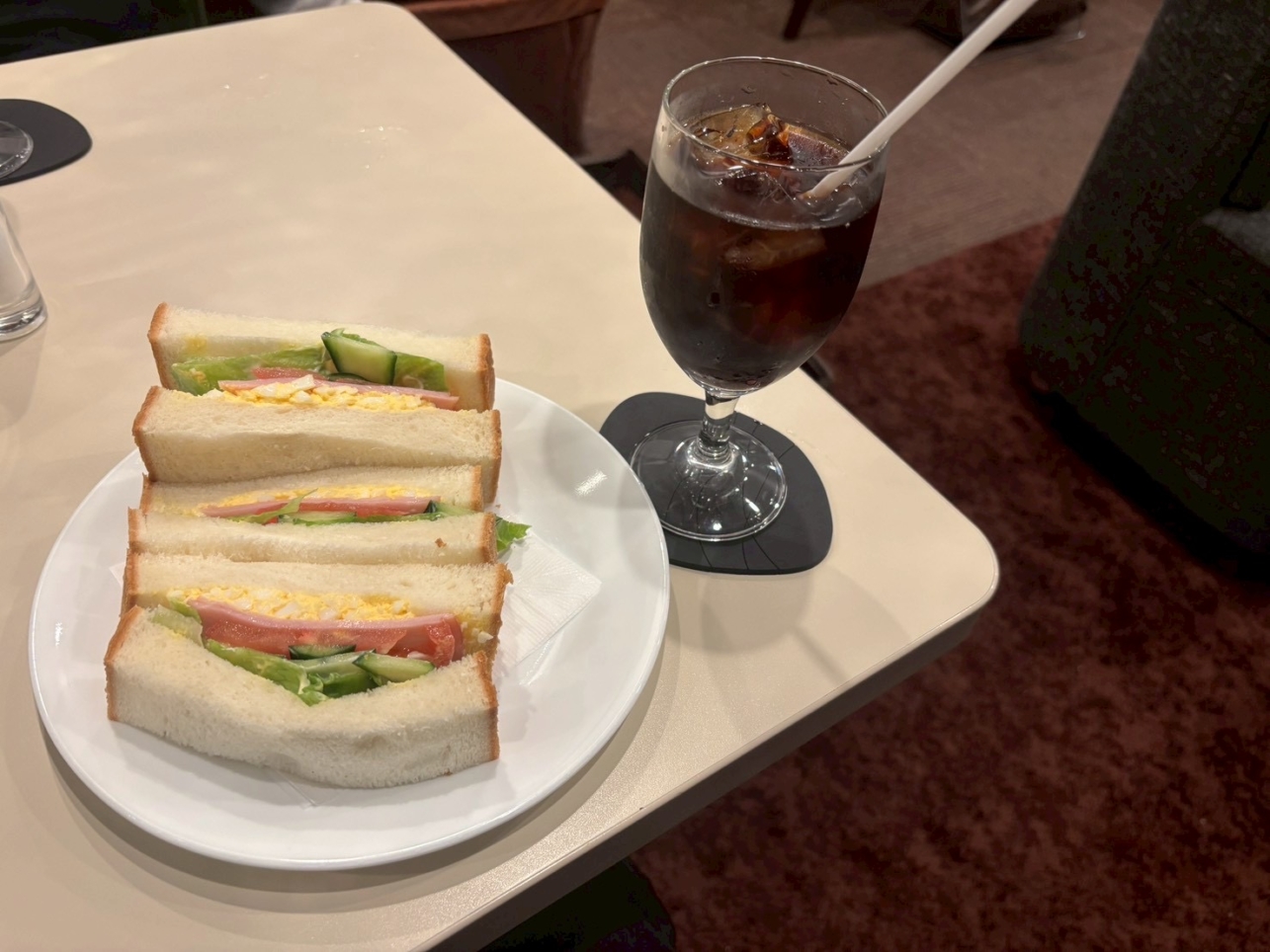 横浜駅近！クラッシックな喫茶店♪　～ルノアール横浜西口北幸店～